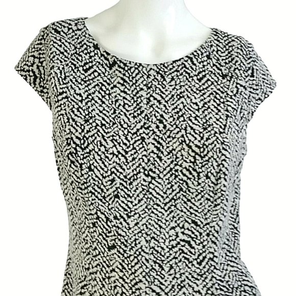 Dressbarn Pleated Textured Knit Fit & Flare Dress - Picture 5 of 7